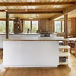 Σπίτι διακοπών House By The Sea - 3 Bedrooms And Possibility To Rent A Boat