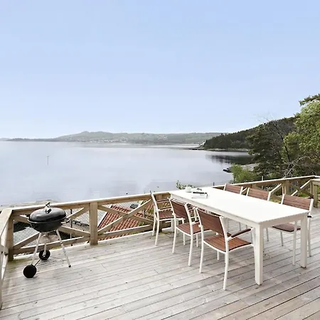 House By The Sea - 3 Bedrooms And Possibility To Rent A Boat