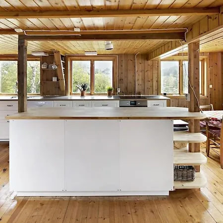 Ferienhaus House By The Sea - 3 Bedrooms And Possibility To Rent A Boat